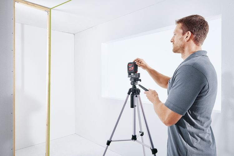 pics/flex 2018/455.997/flex-455997-crossline-laser-apply.jpg